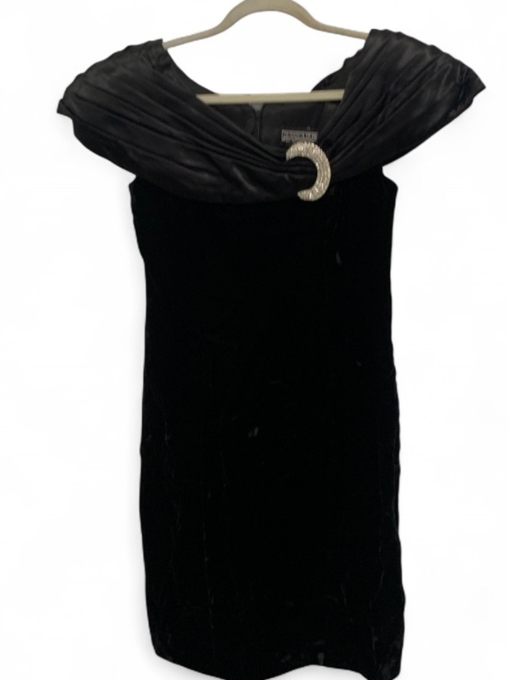 Vintage Jessica Howard Black Velvet Off-Shoulder Cocktail Dress
